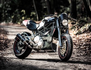 Ducati-900Monster-S4-Moto(re)cycle-2-bis